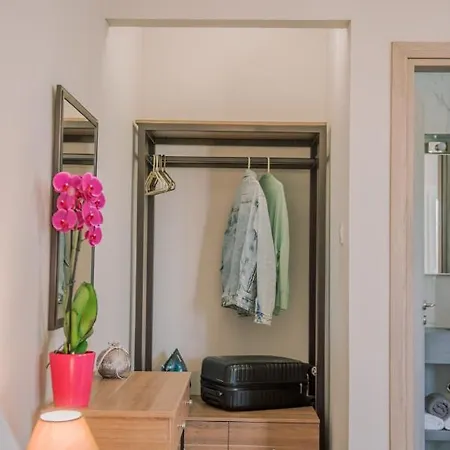 Apartament Acrocorinth *