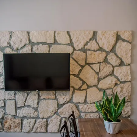 Apartament Acrocorinth *