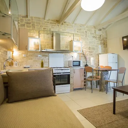 Апартаменты Acrocorinth Corinth