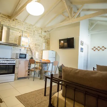 Acrocorinth * Corinth