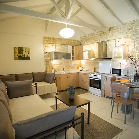 Apartamento Acrocorinth *