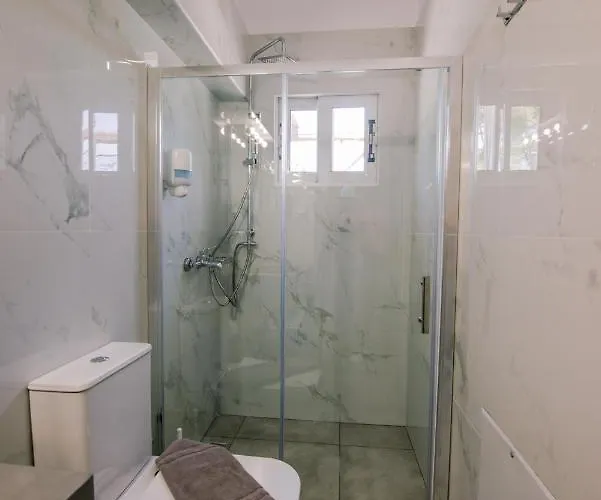 Acrocorinth * Corinth