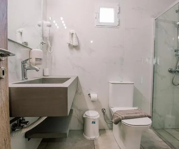 Acrocorinth * Corinth