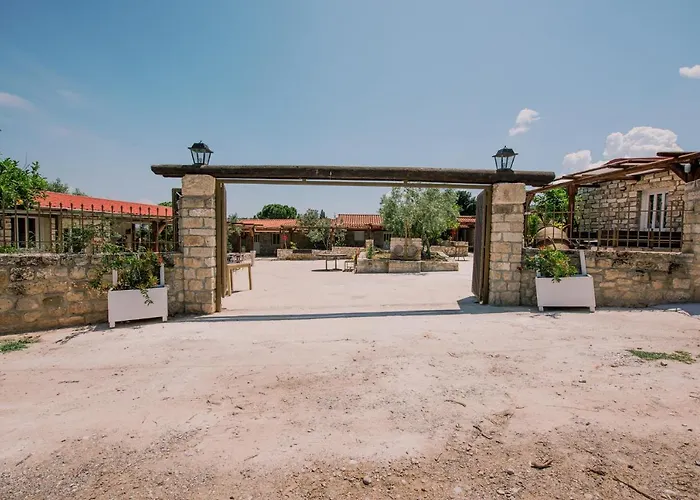 Acrocorinth Corinthe