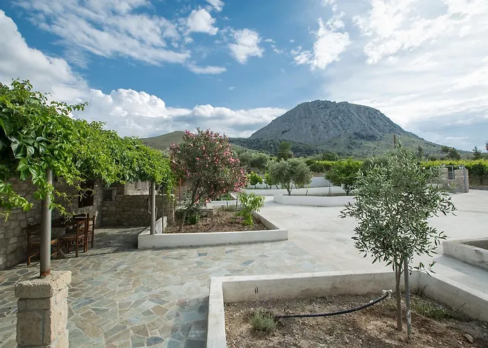 Acrocorinth * Corinth